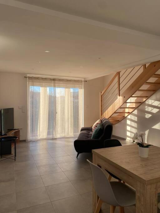 Appartement Dans Une Grange Renovee Strasbourg Bagian luar foto